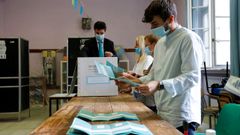 Recuento de votos en un colegio electoral de Roma