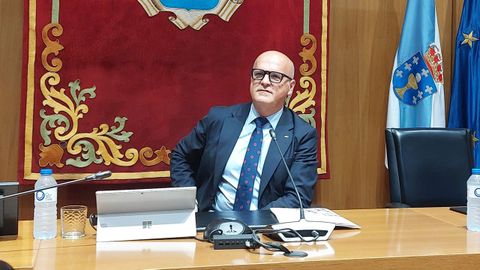 Baltar se sent� por �ltima vez en el sill�n de la Diputaci�n el pasado d�a 12 de julio
