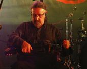 Romero lamenta a falta de estrutura musical en Galicia. 