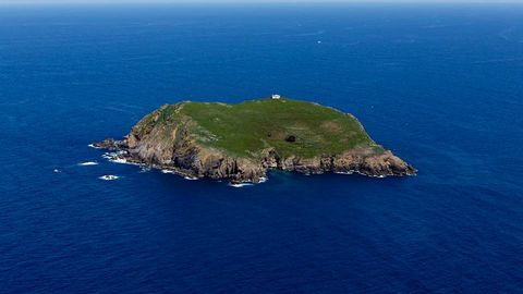 Coelleira. A la entrada de la r�a de O Barqueiro, en O Vicedo.