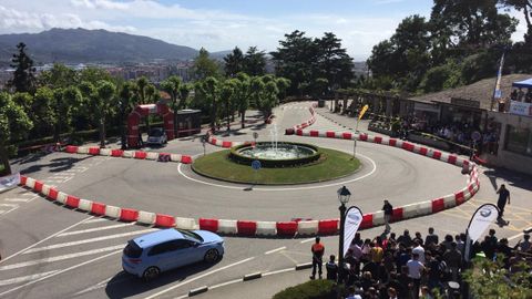 Paso de una edici�n anterior del rali R�as Baixas por O Castro.