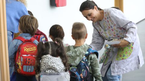 Vuelta al cole en el CEIP Lpez Ferreiro de Santiago