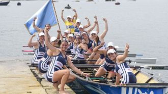 Bandeira Feminina Concello de O Grove y Bandeira Masculina Concello de Ribeira de la Liga Galega de Trai�eiras