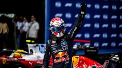 Max Verstappen, celebrando la pole que consigui� en Bar�in.