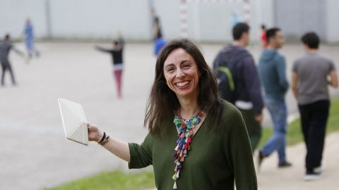 Elba Pedrosa, autora de �O que non sab�as�