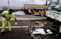 El suceso se produjo en la curva de Ridosos, a la altura del barrio de As Mari�as. 