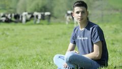 relevo rural.Avelino Souto (Lal�n, 20 a�os) es ganadero y presidente de X�venes Gandeiros de Galicia. En su palmar�s acumula primeros nacionales, europeos e internacionales de manejo y juzgamiento de ganado bovino