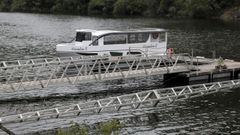 Un barco tur�stico de tracci�n h�brida en el ca��n del Sil, perteneciente a la empresa Algueira