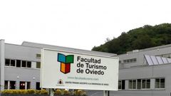 Facultad de Turismo de Oviedo, en Olloniego