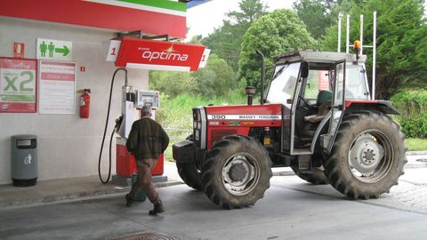 Las ayudas buscan abaratar los costes de producci�n que tienen que afrontar los agricultores por la subida de los combustibles