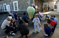 Momento del lanzamiento del peque�o aerostato.