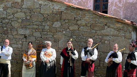 Los integrantes de Trouleada de Ares pusieron m�sica a la jornada.