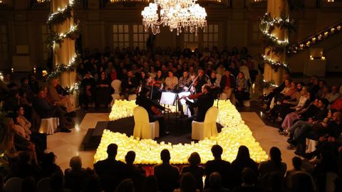 El cuarteto de cuerda Schubert Quartet ofreci� el concierto Candlelight de cl�sicos navide�os en el NH Colleciton Finisterre