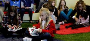 Los peque�os lectores fueron ayer los protagonistas de la inauguraci�n del centro.