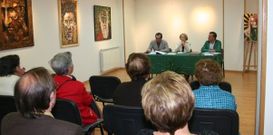 La presidenta, Dolores Sangiao, y los directivos Juan Li�ares y Fernando Colmeiro presentaron los balances. 