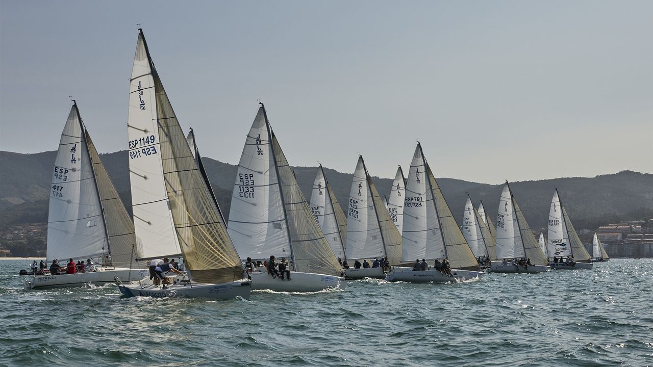 Las Rías Baixas alzan el telóndel 40 Trofeo Príncipe de Asturias
