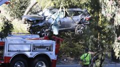 Traslado de los restos del coche de Tiger Woods