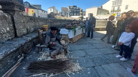 Puestos y oficios de la feria medieval de Lugo