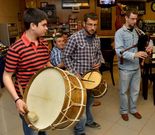 La m�sica tradicional anim� ayer la ruta dos pinchos.