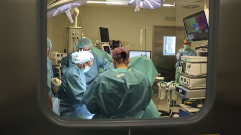 Solo el �rea sanitaria de Santiago maneja un presupuesto que ronda los 800 millones de euros