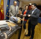 Presentaci�n de la Mostra do Encaixe, ayer, en A Coru�a. 