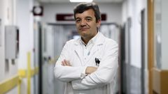 Sesar es uno de los neur�logos del CHUS que ha liderado la apuesta por la t�cnica HIFU