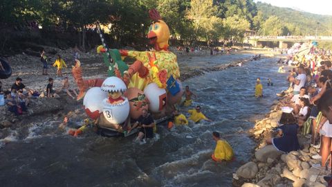 Imágenes del Descenso Folklórico del Nalón 2019