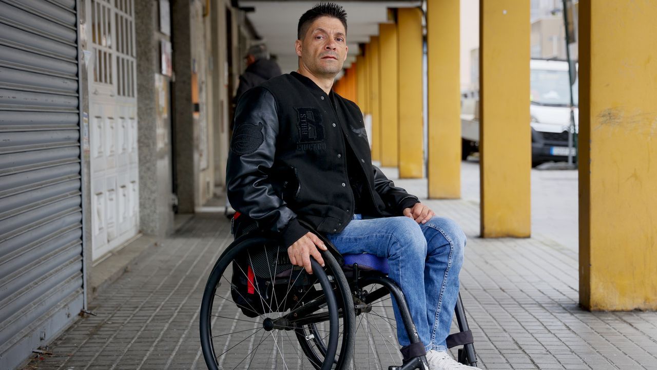 Javi Mouriño, coruñés que se quedó en silla de ruedas tras un accidente con 21 años: «No tuve mala suerte, fue buena porque estoy vivo»