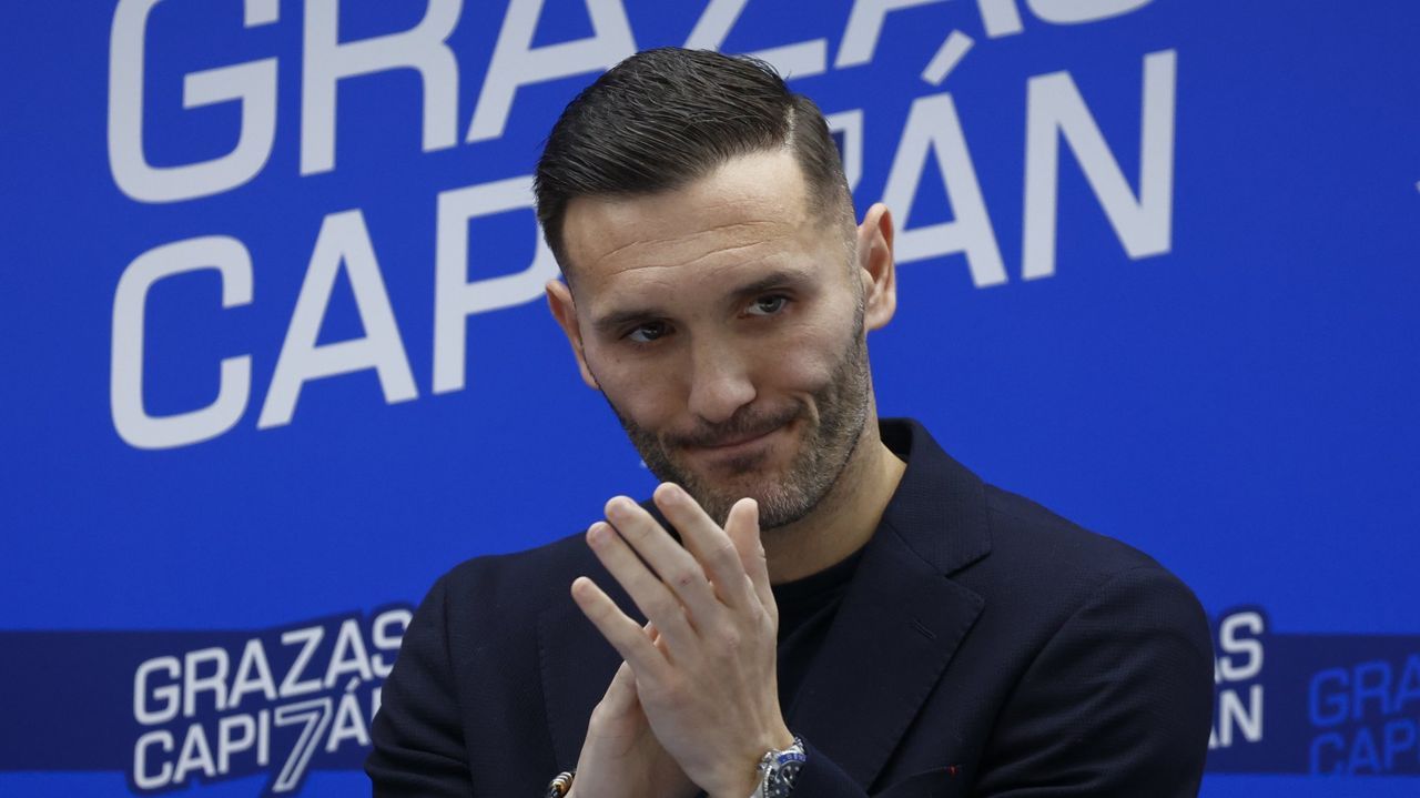 El Racing de Ferrol abre las puertas a Lucas Pérez para entrenar mientras busca equipo