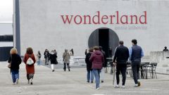 Actualmente el muelle de Bater�a alberga la exposici�n �Wonderland� de�Annie Leibovitz