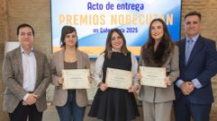 Anxela Soto, en el centro, en la entrega de premios en Madrid.