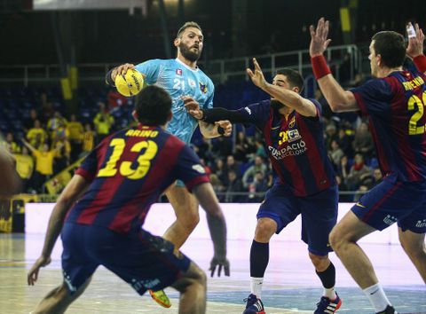 El Bar�a plasm� en el marcador una superioridad aplastante frente al cuarto clasificado. 