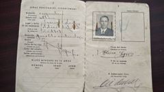 Pasaporte de Eliseo Lpez para emigrar a Argentina
