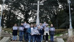 Concentracin del BNG ante la cruz del Castro
