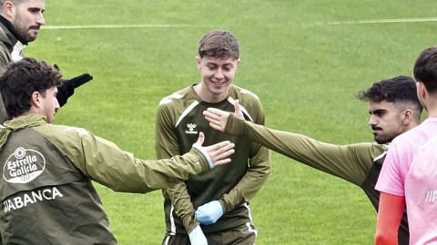 �scar Marcos, de frente, entr� en la convocatoria y puede ser una de las novedades.