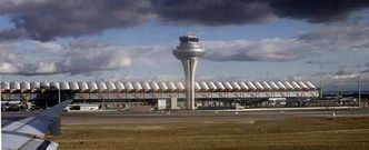 El estreno en Bolsa de Aena, la mayor privatizaci�n espa�ola desde 1998, est� previsto para el 12 de noviembre. 