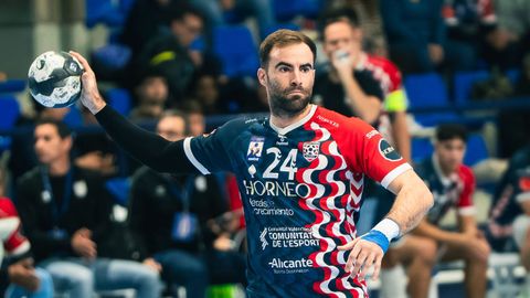 Javi Rodr�guez, durante un partido con el E�n Alicante