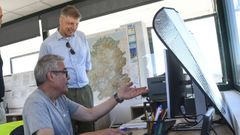 El director general de Defensa del Monte, Manuel Rodrguez, recibi al viceembajador de Pases Bajos, Danil Kooij, durante su visita a la base area de Vern-Ombra