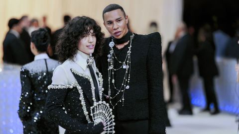 Conan Grey y Olivier Rousteing en la Met Gala