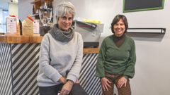 Irene L�pez (a la izquierda) y Susana N��ez, en un rinc�n de Quinze, el caf� que en pocos d�as abrir�n en el n�mero 69 de la calle Real