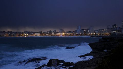 Temporal en el mar en A Coru�a