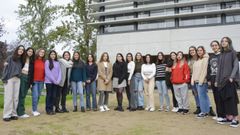 Alumnas del primer curso de Ingenier�a Aeroespacial en el campus de Ourense