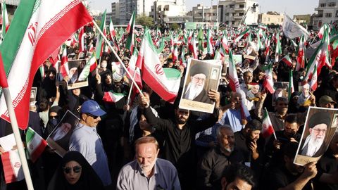 Manifestantes a favor del r�gimen iran� en Teher�n.