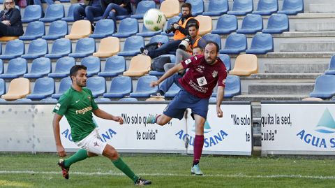 El Pontevedra CF vence al Racing de Ferrol