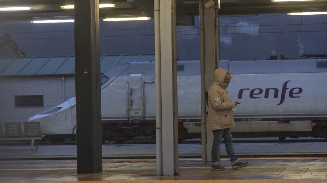 El Sindicato Ferroviario convoca una huelga de trenes este lunes que afectará a Galicia