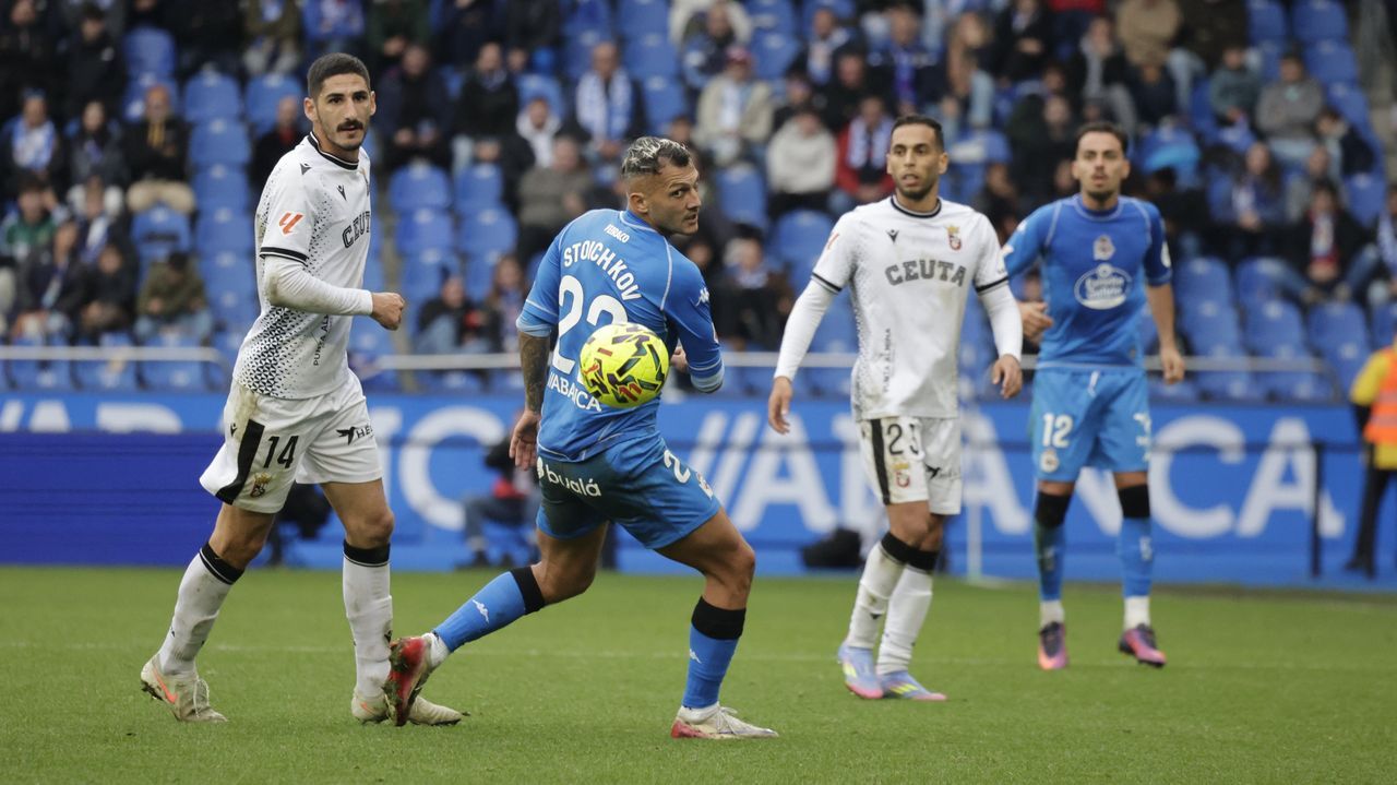Llenazo en el Alfonso Murube para la visita del Deportivo