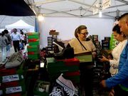 Los puestos registraron gran ambiente desde el inicio de la feria. 