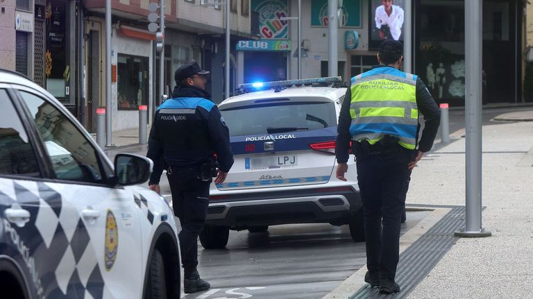 Polic�a Local de Ribeira