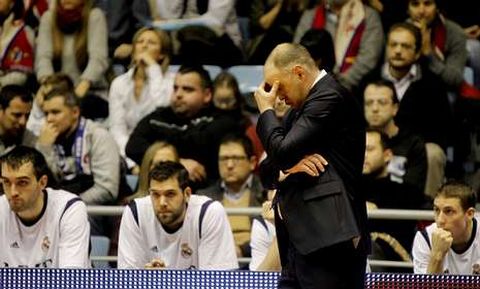 Pablo Laso durante el partido de ida entre el Obradoiro y el Real Madrid, en Sar.