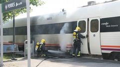 Evac�an un tren que se incendi� en Perbes
